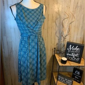 Motherhood Maternity sleeveless dress. Size small